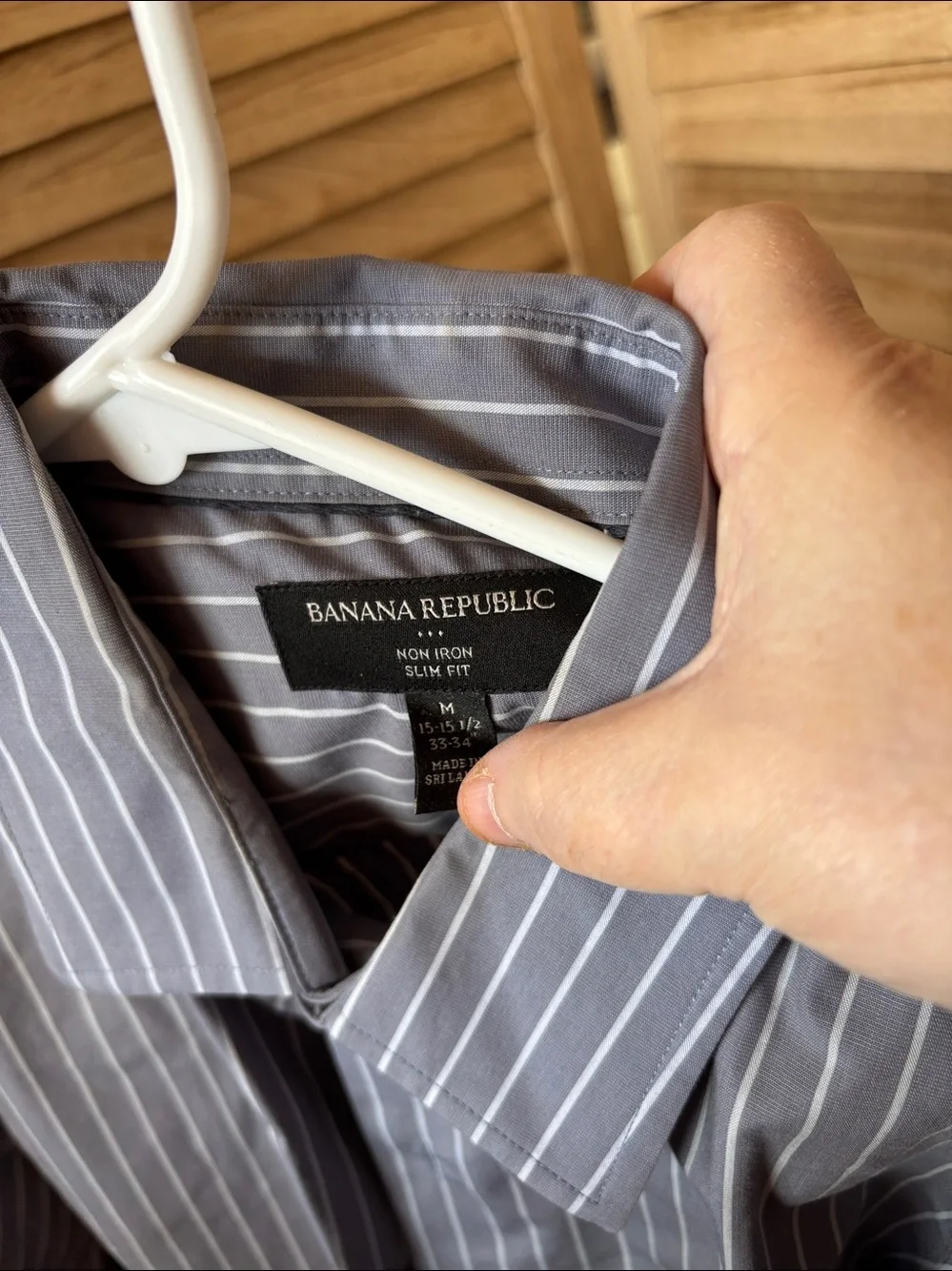Banana Republic Men's Gray Striped Dress Shirt Medium